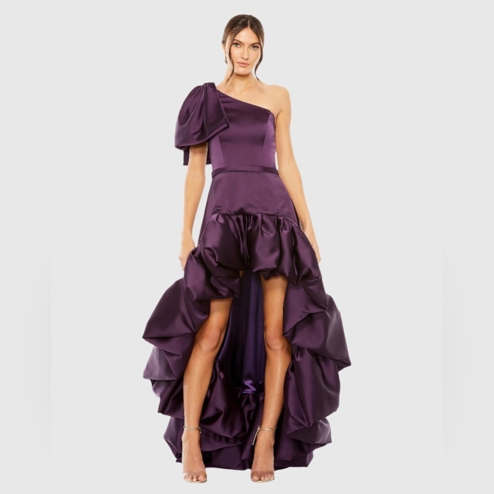 Mac Duggal 20702 NWT Sleeveless Full High Low Gown in Aubergine